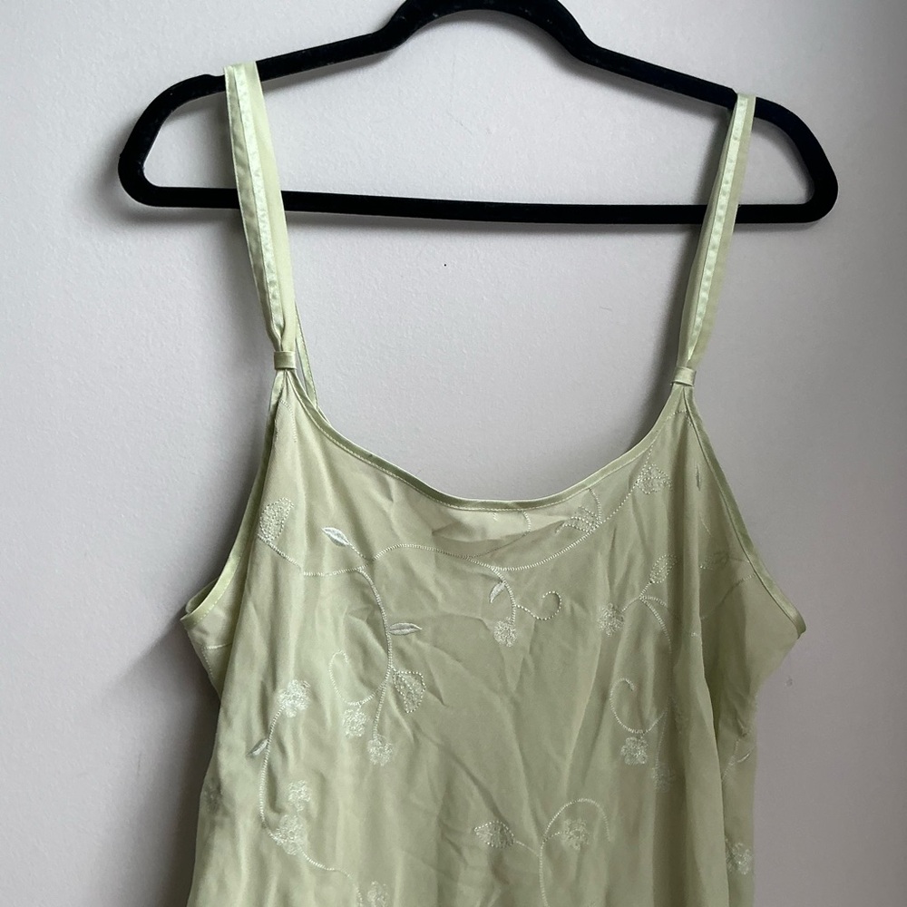 Morgan Taylor Intimates Green Embroidered Slip Dress Nightgown Lingerie XL - Picture 3 of 4